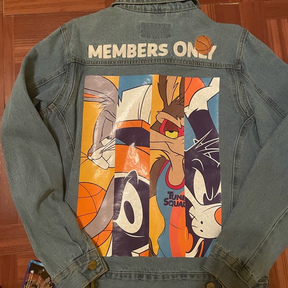 Denim looney tunes jacket - Picture 8 of 8